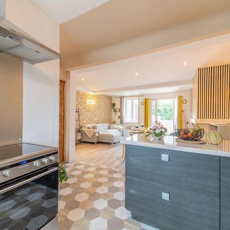 Cote Cour, 3 Chambres, Terrasses, Jardin Prive Avec Terrain De Petanque, Cave Voutee Corgoloin Eksteriør bilde