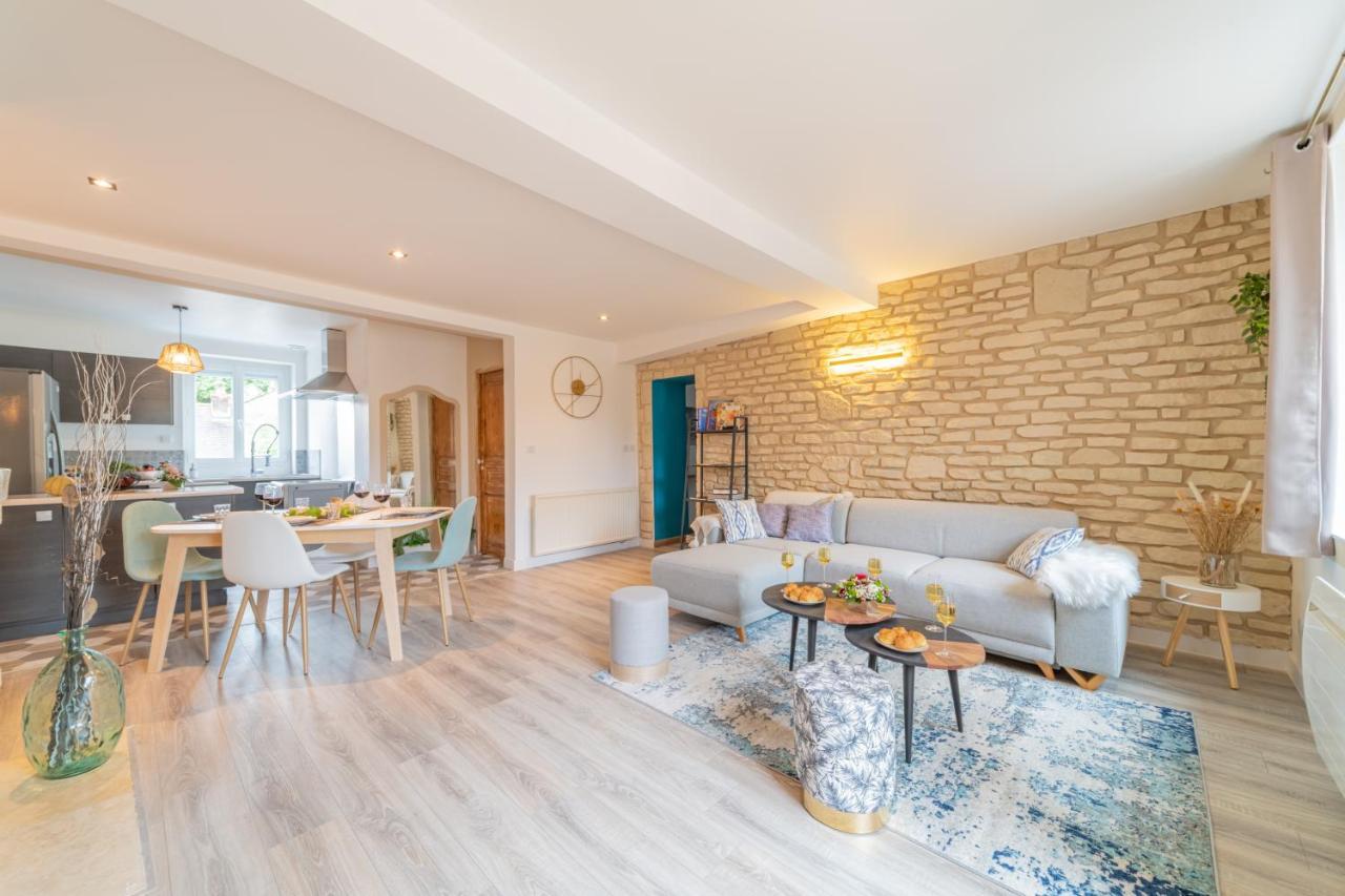 Cote Cour, 3 Chambres, Terrasses, Jardin Prive Avec Terrain De Petanque, Cave Voutee Corgoloin Eksteriør bilde