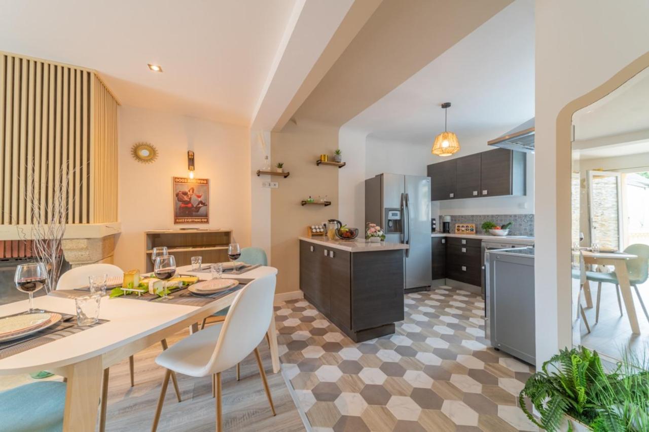 Cote Cour, 3 Chambres, Terrasses, Jardin Prive Avec Terrain De Petanque, Cave Voutee Corgoloin Eksteriør bilde